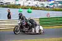 Vintage-motorcycle-club;eventdigitalimages;mallory-park;mallory-park-trackday-photographs;no-limits-trackdays;peter-wileman-photography;trackday-digital-images;trackday-photos;vmcc-festival-1000-bikes-photographs